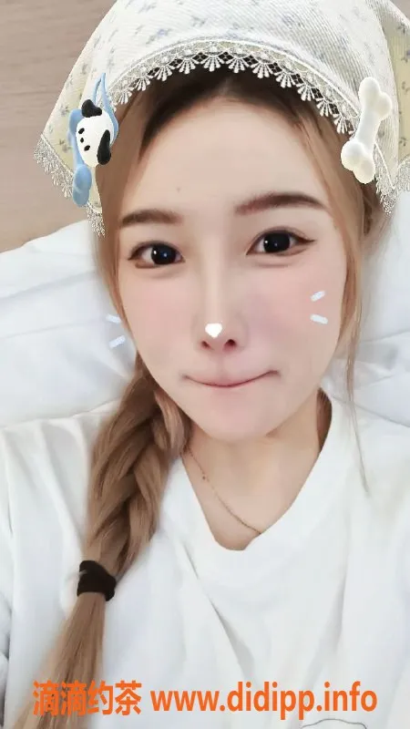 成都楼凤-成都嫩妹葡萄，19岁160cm，服务优质只需600元