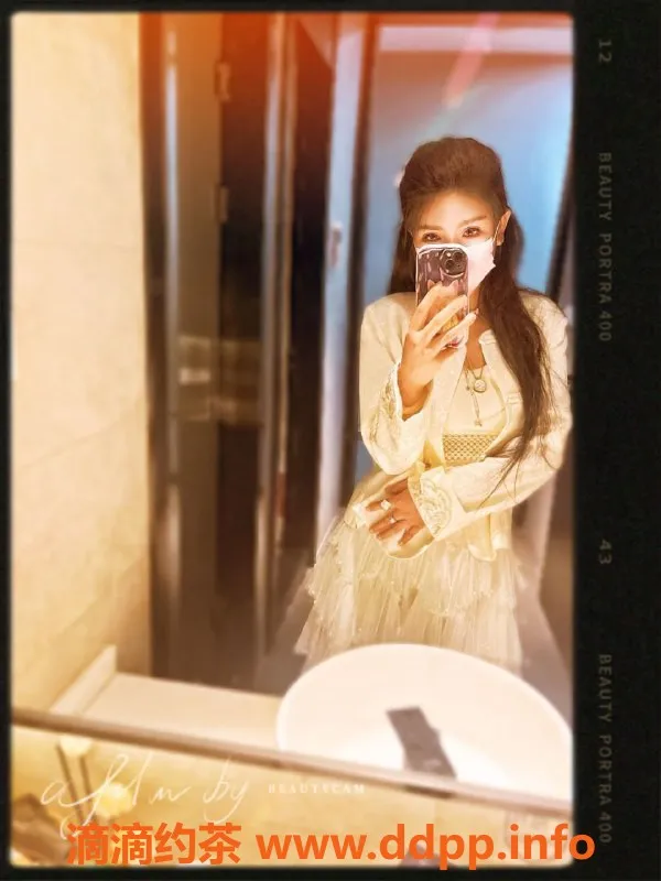 昆明上门服务-官渡区咪娅：双飞、包夜，尽享至尊体验