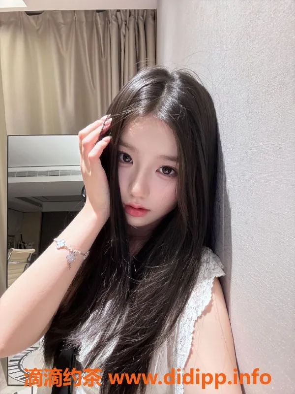 无锡楼凤资源信息,锡山07超嫩少女学妹 酥胸腿长价格69元