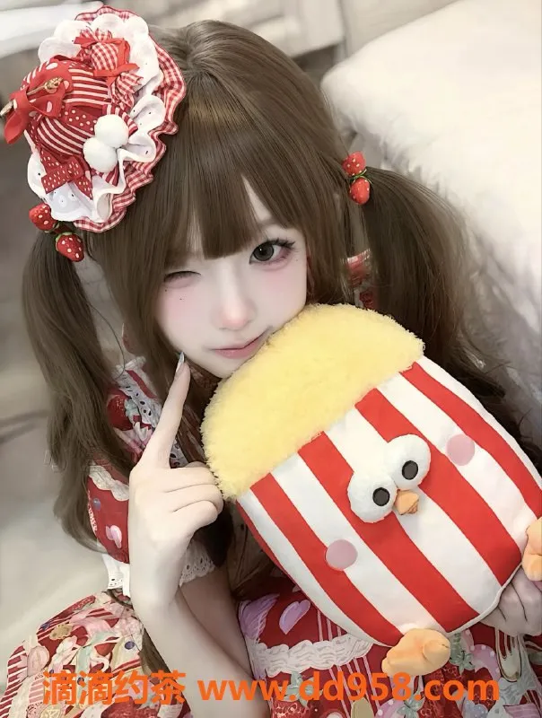 无锡楼凤-梁溪顶级萝莉酱，娇小玲珑服务多