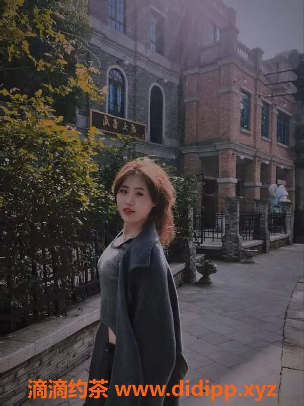 深圳楼凤-深圳龙华婷婷老师，800起，绝对不容错过！