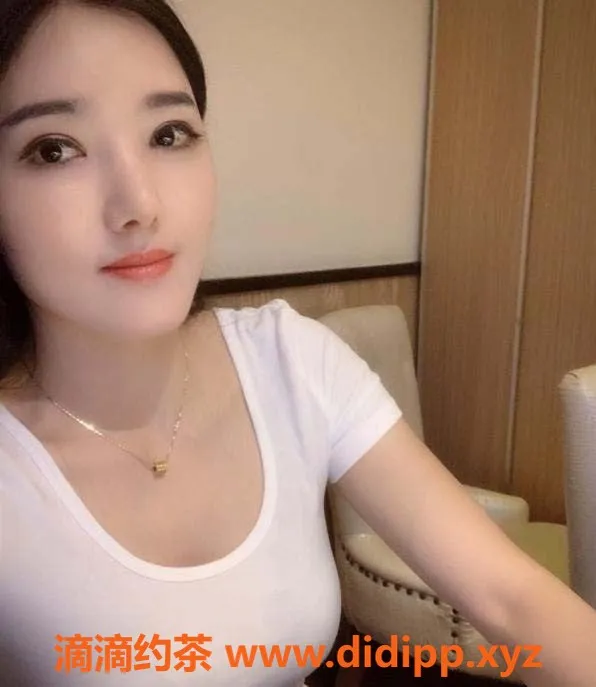 上海楼凤-上海浦东新区25岁年轻妹子，身高165cm，价格500