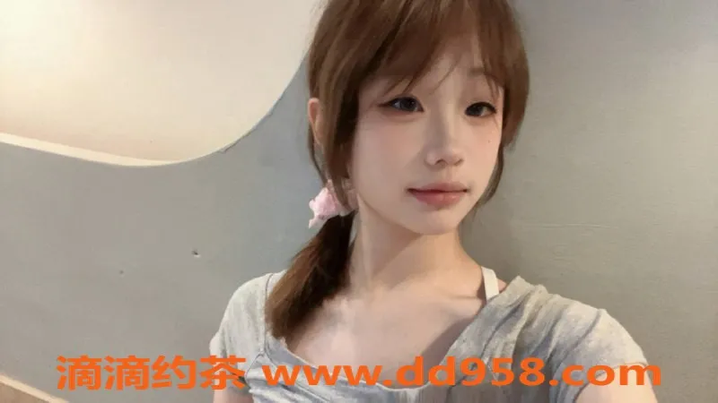 成都楼凤-成华区16岁妹子，身高165，90斤，活泼可爱，服务推荐