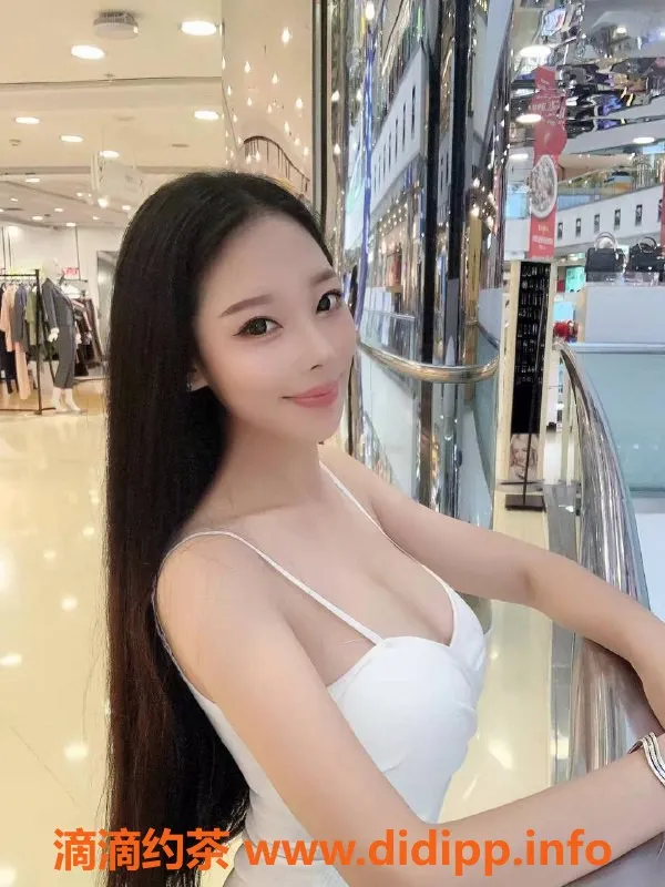 北京楼凤-龙哥推荐！23岁苗族美女芸芸，身高168，茶费8