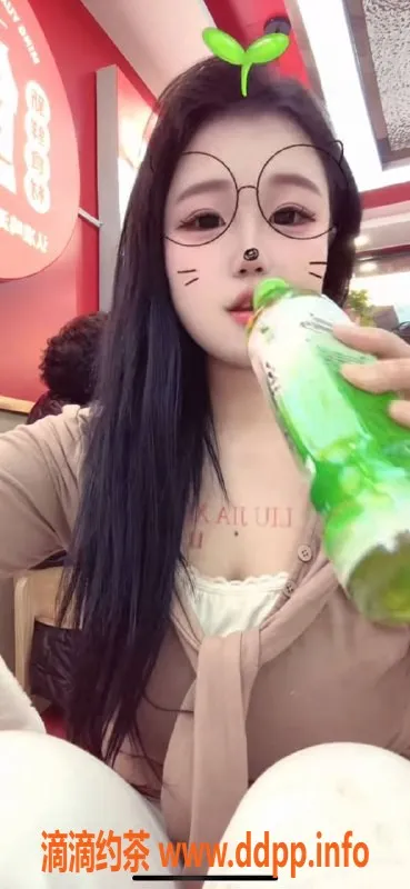 南通楼凤-南通小七，07后165高、D罩杯，服务热情