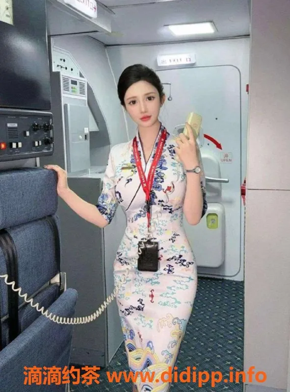 深圳楼凤-花名：空姐 小小
方位：南山
茶费：5000p
报告