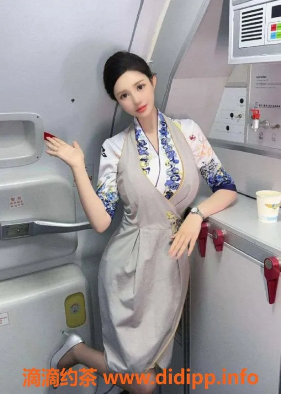 深圳楼凤-花名：空姐 小小
方位：南山
茶费：5000p
报告