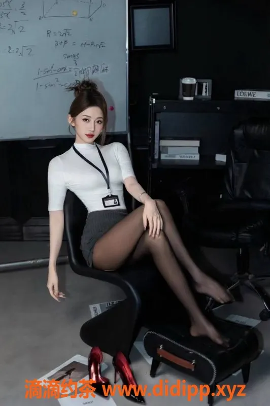 广州楼凤-昵称：#信子小姐
📍地区：#天河
😘水费：#1600P
📣