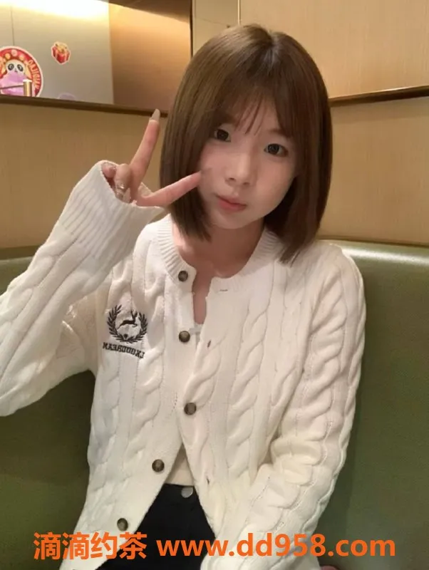 南通楼凤资源信息,南通悦玺桃桃，166高98重，B+胸型，P800