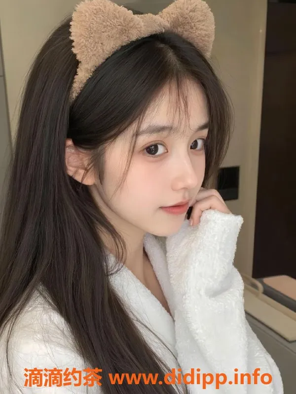 无锡楼凤资源信息,梁溪东岭07超嫩少女，制服丝袜服务