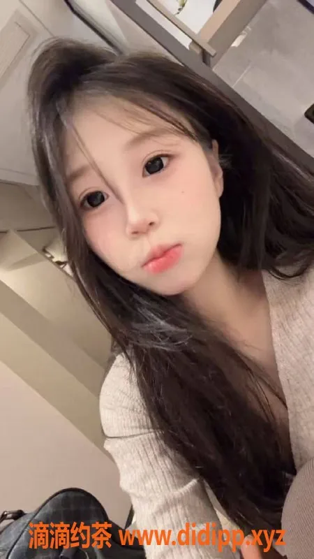 青岛楼凤-青岛市北小六，皮肤白皙，10起预约