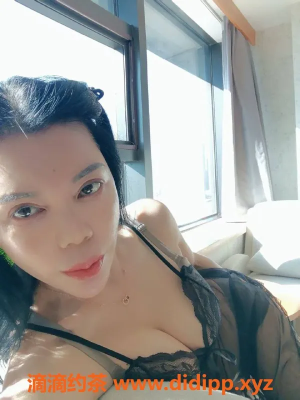 沈阳楼凤资源信息,佳佳 300元 颜值高 身材棒 服务态度极佳