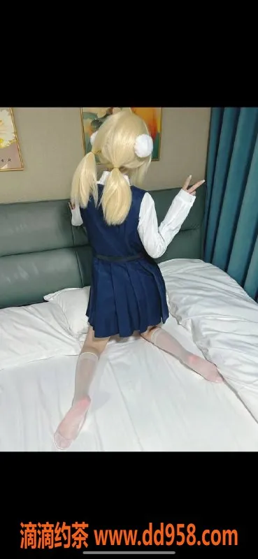 广州楼凤-广州猫猫，1000p嫩妹服务，体验鸳鸯浴