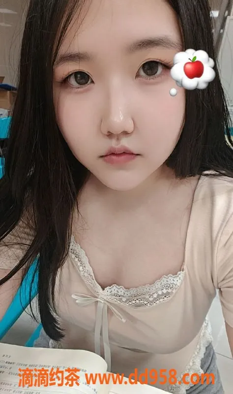 中山楼凤-西区樱甜，23岁D+胸围，300元起服务