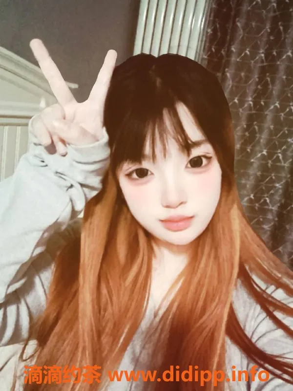 北京楼凤-百子湾汤圆微胖女孩，清纯可爱160元茶费