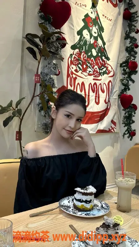 乌鲁木齐楼凤-20岁高挑妹子，170cm/48kg，纹身迷人