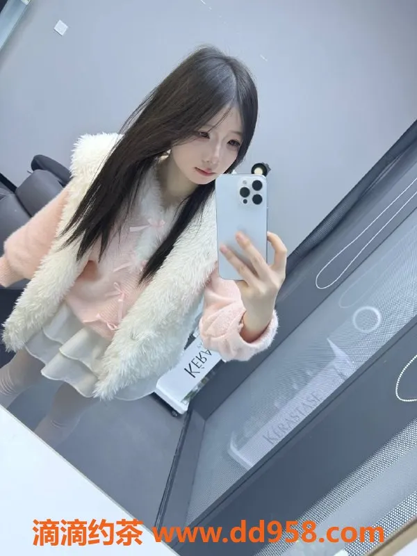 广州楼凤-番禺区嫩妹，162身高，B罩杯，700元起