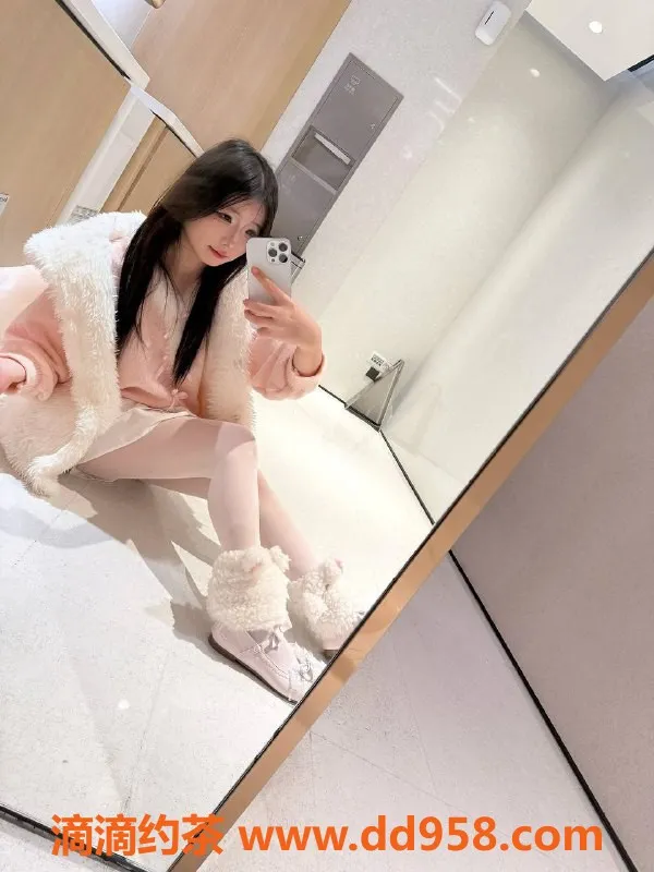 广州楼凤资源信息,番禺区嫩妹，162身高，B罩杯，700元起