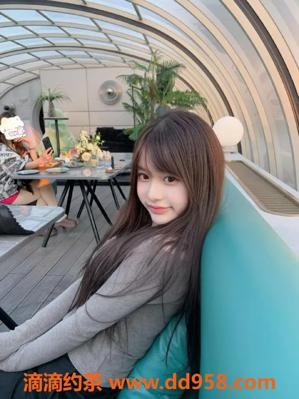 无锡楼凤-04极品少女，滨湖万达，颜值身材一流