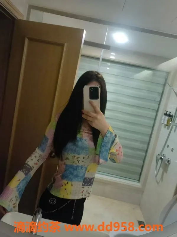 无锡楼凤-梁溪区高颜值瑶瑶陪浴服务，身高170，57kg