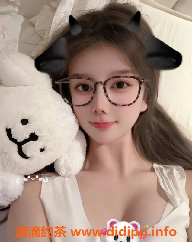 无锡楼凤资源信息,锡山区甜心陪浴，165cm清纯美女