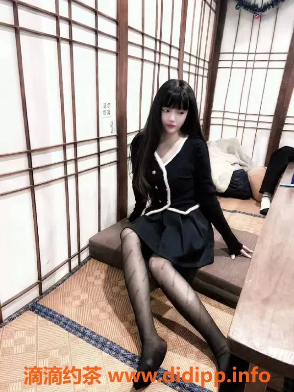 北京楼凤-百子湾大胸内衣，批发20Z起，优质服务！