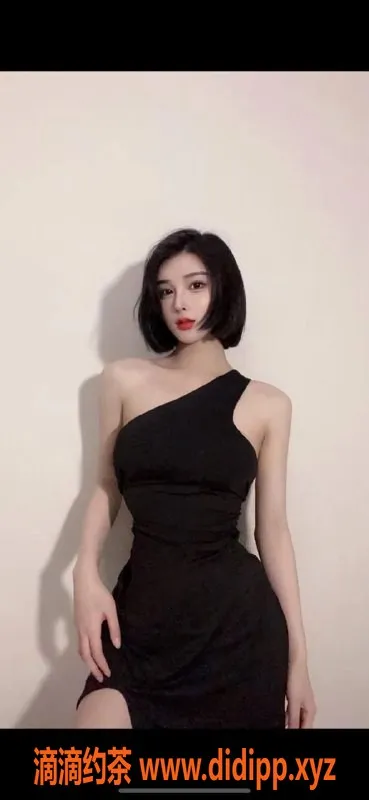 深圳楼凤资源信息,福田御姐娜娜，1200元享受鸳鸯浴