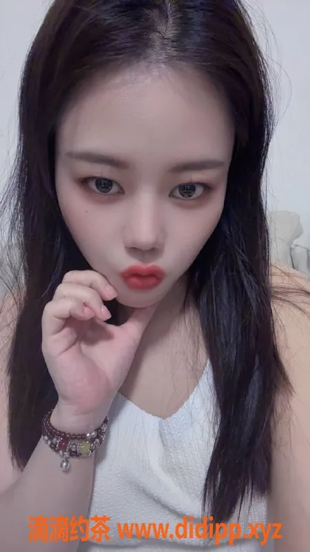 广州楼凤-花都晓晓，水费600，绝对让你满意！