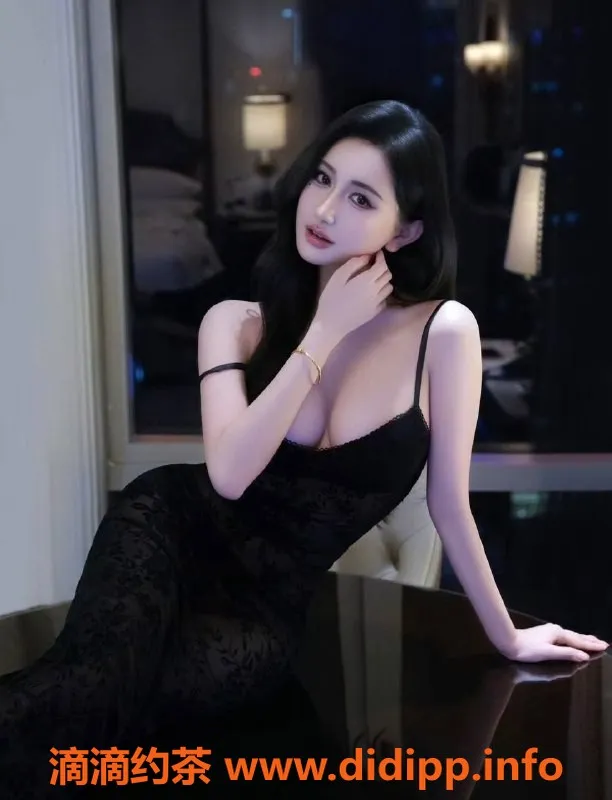 广州楼凤-天河御姐羽彤，巨乳身材，18P热情服务