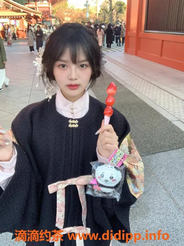 深圳楼凤-福田奶糖，身高162cm，43kg，1100元起