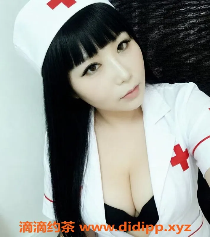 广州楼凤-佛山阿梅：33岁F罩杯热情服务，身高165