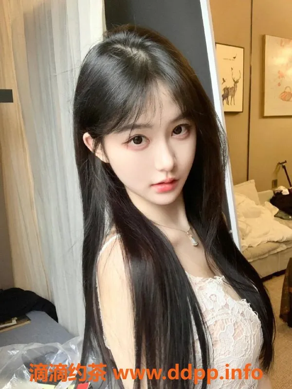 广州楼凤-海珠区20岁学妹徽因，165cm，600元四十分钟