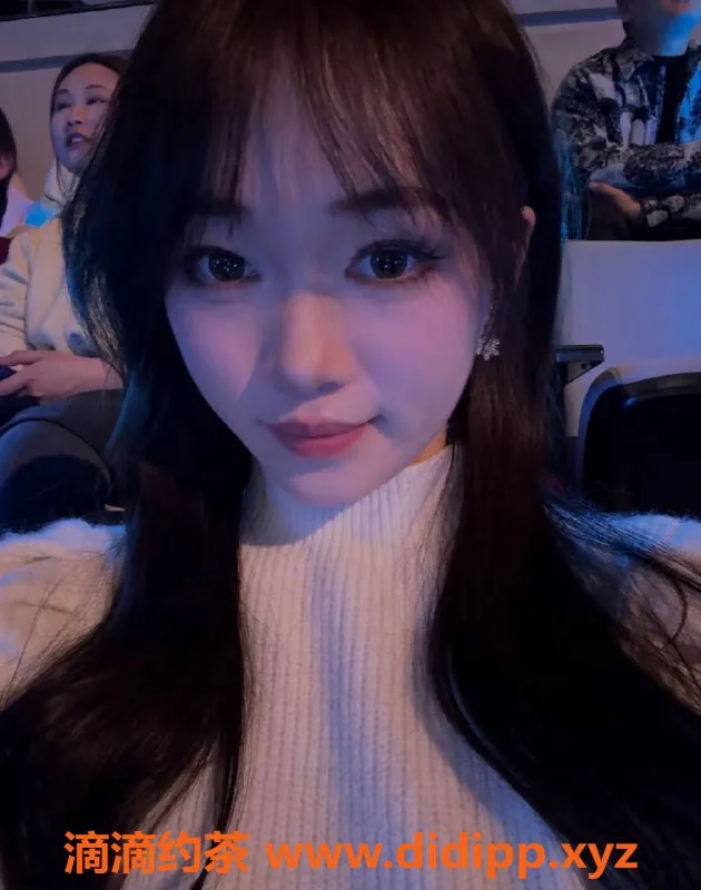 广州楼凤-良家约会服务，预算2000-3000元，快速帮钓