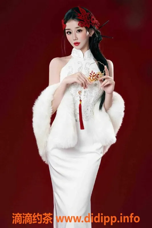 广州楼凤资源信息,天河御姐佳琦，夜课10P大胸诱惑