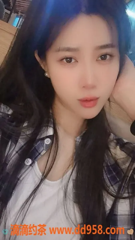 广州楼凤资源信息,番禺小狐狸——御姐级诱惑，10P等你来体验