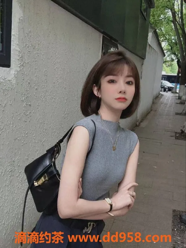 沈阳楼凤-中山区呆呆，美丽与服务兼具，价格800起