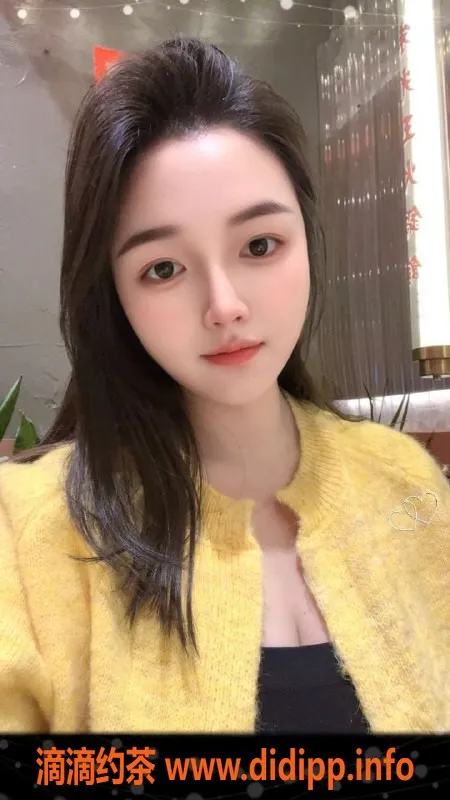 广州楼凤资源信息,广州白云区馨馨 23岁 E奶女神 热情服务