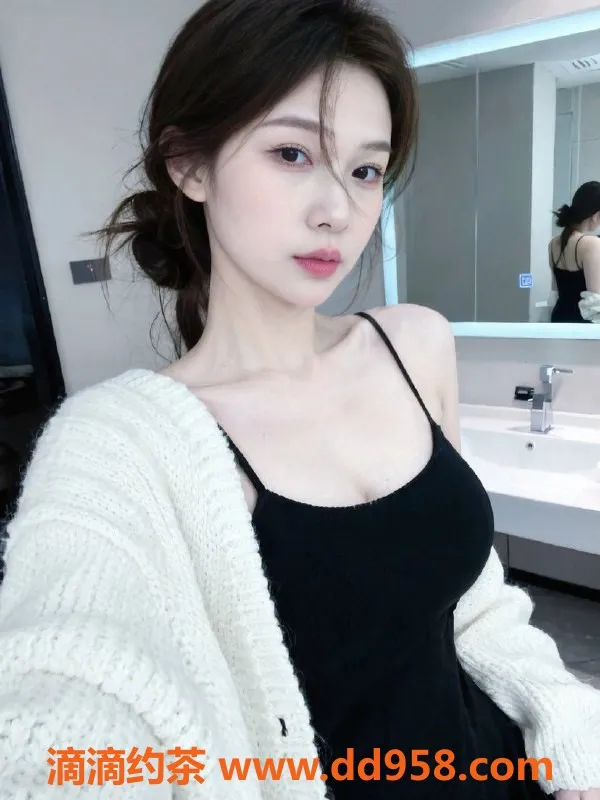 无锡楼凤-滨湖红星大都汇顶级金主少女，三点粉