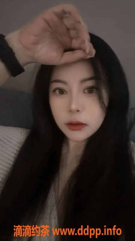 成都楼凤-武侯区28岁少妇笑笑，身高160，胸围D，500元体验！