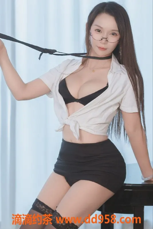 广州楼凤-天河御姐欣怡，6P夜课服务，热情十足