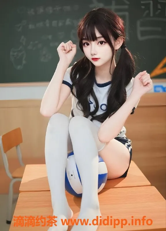 广州楼凤-天河朵朵酱，20P夜课萝莉Cosplay体验