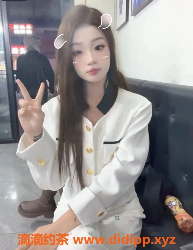 无锡上门服务-惠山区高颜值嫩妹娜娜，168高150斤热情服务