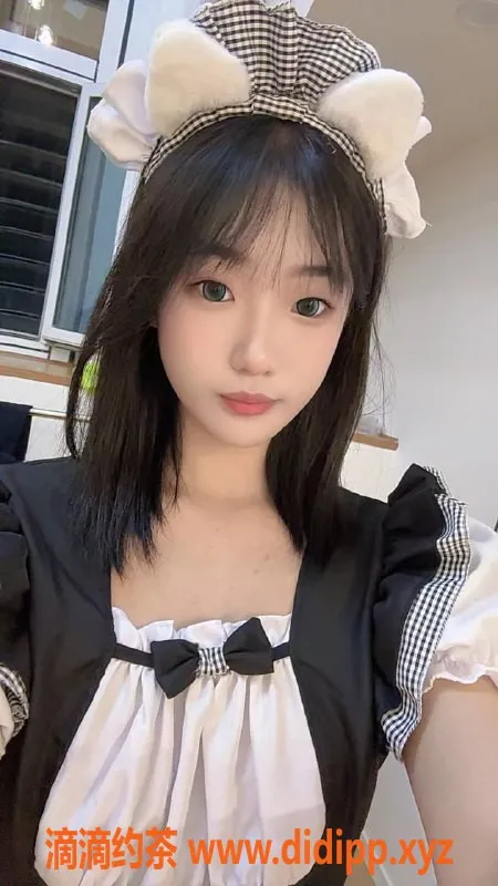 成都楼凤-成都狸奴—16岁匀称少女，600元开启体验