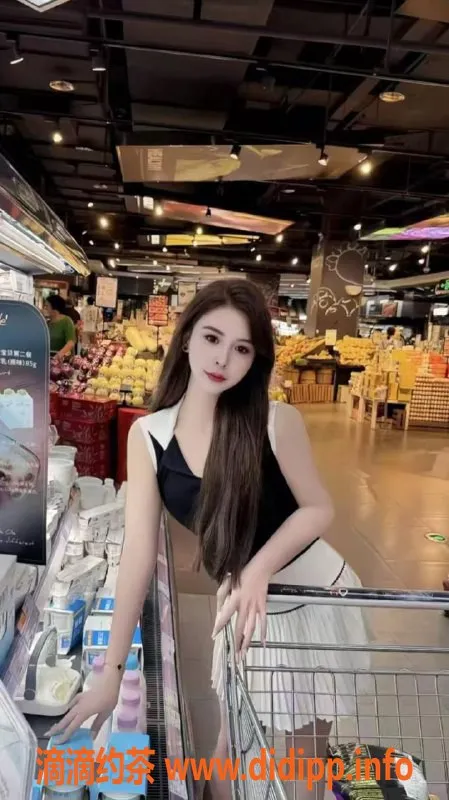 惠州楼凤-惠州小苹果，30岁165cm，C+胸，600元超值服务