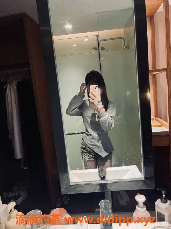 无锡上门服务资源信息,滨湖红星超嫩学妹，清纯可爱伴浴服务