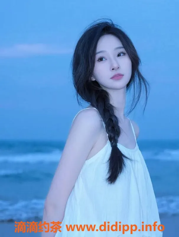 广州楼凤-天河区158嫩妹：C罩杯高跟鞋服务等你来体验