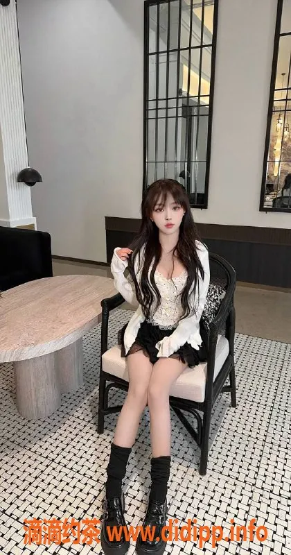 广州楼凤资源信息,顺德区大良嫩妹，162cm C罩杯，水费700起