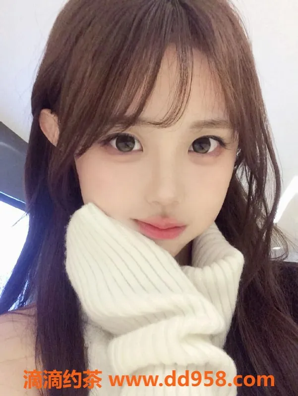 无锡楼凤资源信息,滨湖万达超嫩学妹，清纯可人陪你度过好时光