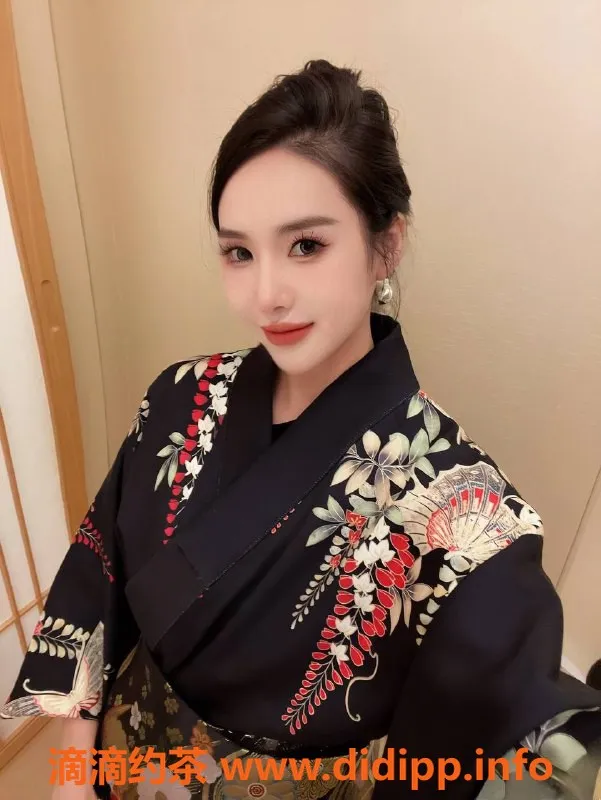 深圳楼凤-福田北岛玲香，27岁，167cm，48kg，优质服务