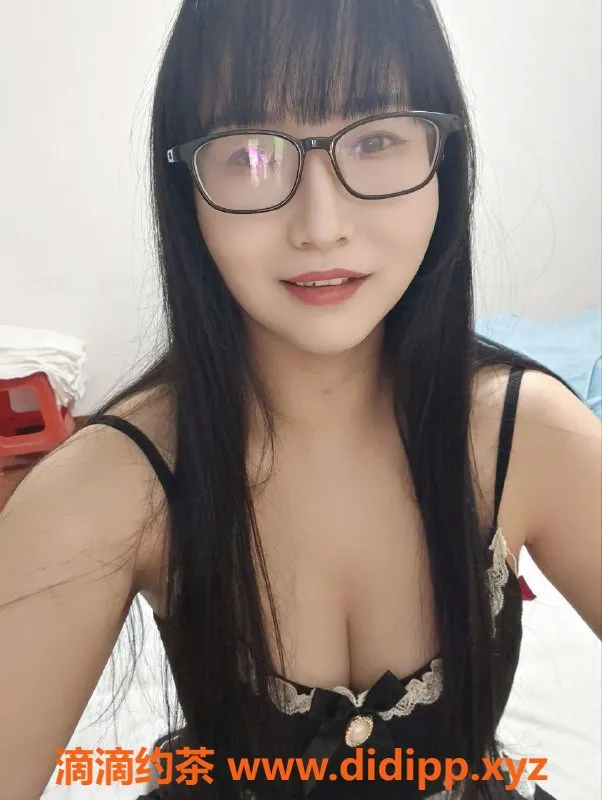 中山楼凤-小榄艺名花花，性感迷人，服务超赞！